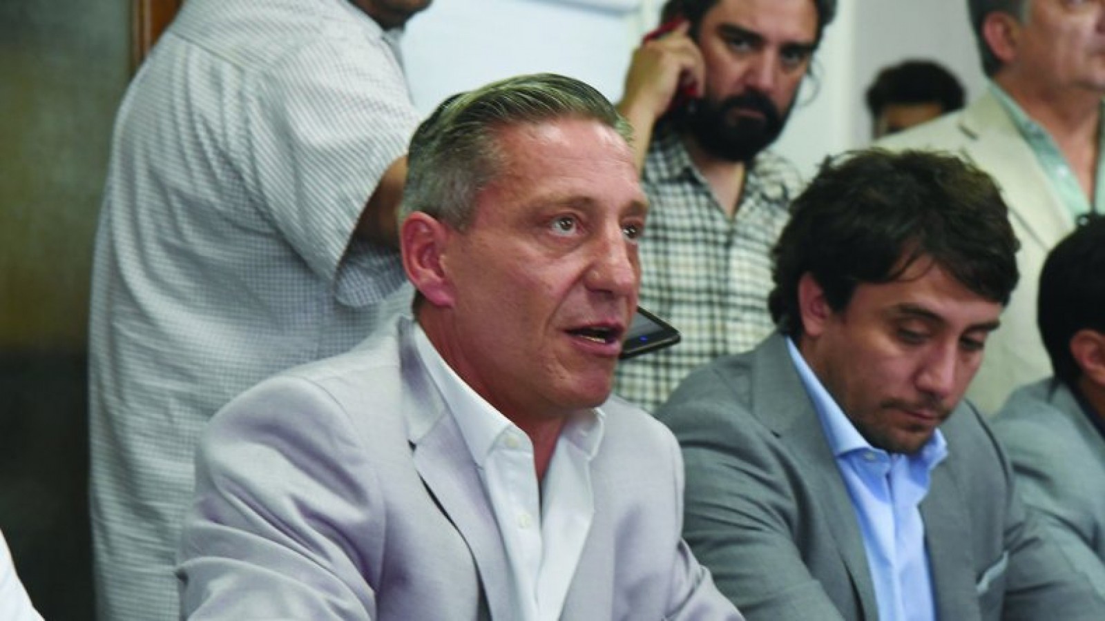 Arcioni asumió formalmente ayer como gobernador de Chubut