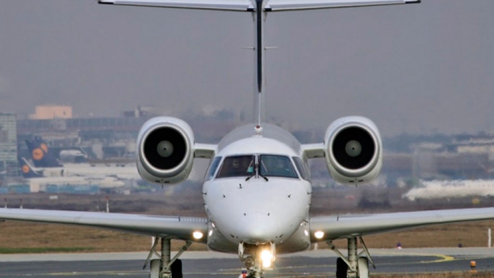 LASA Líneas Aéreas conectará Mar del Plata con Tierra del Fuego y Chile