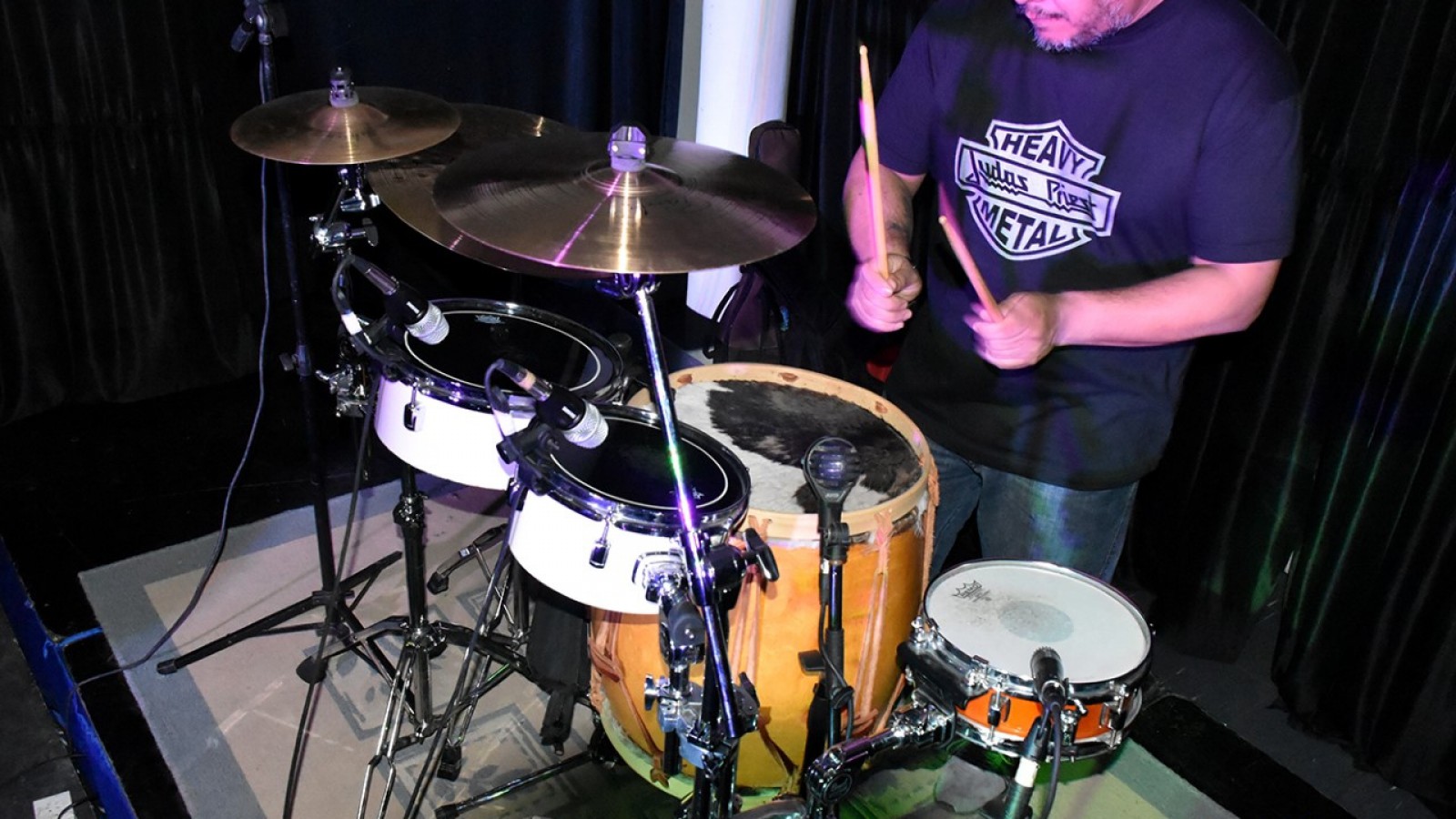 Stone Life y Antigal Sur brillaron en el Ciclo de Música de Caleta Olivia