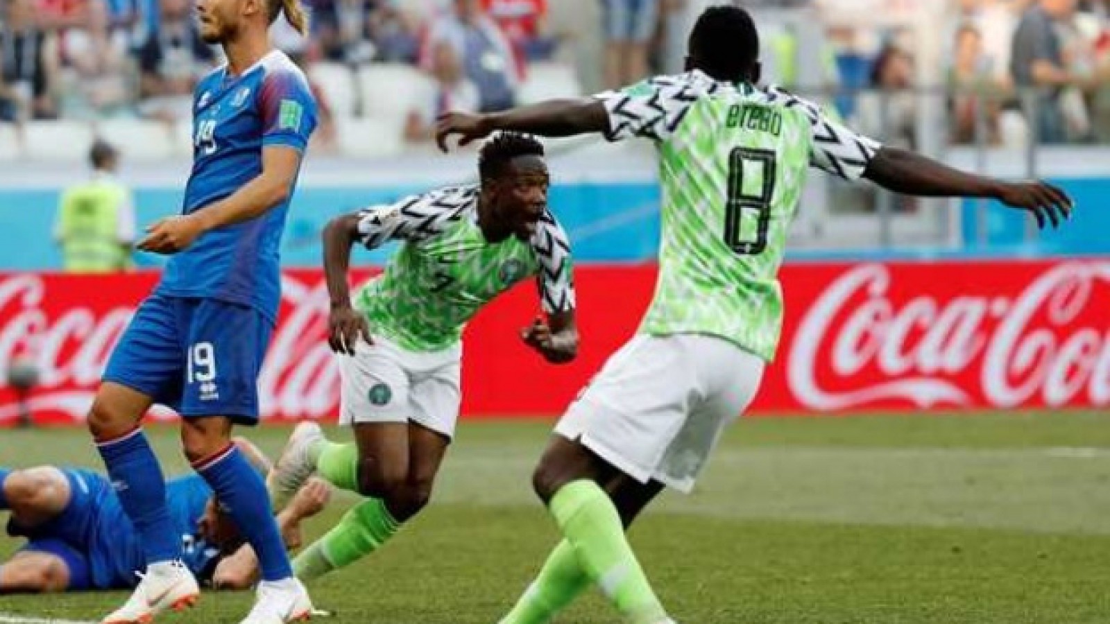 Nigeria le ganó a Islandia y renovó la ilusión de la Argentina