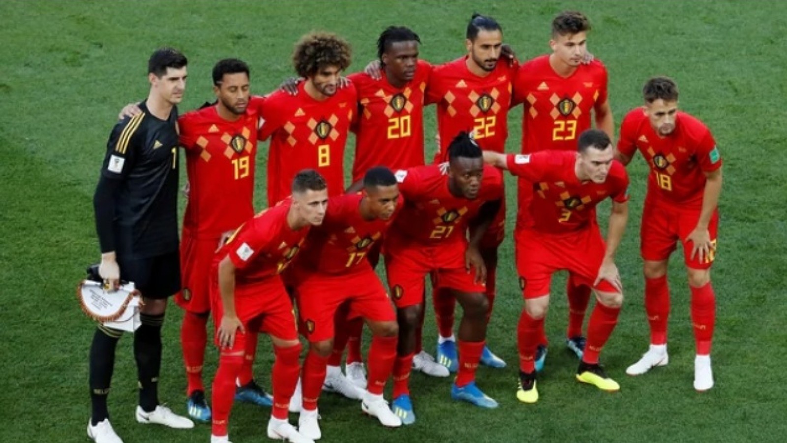 Bélgica venció a Japón en la última jugada y clasificó a cuartos de final