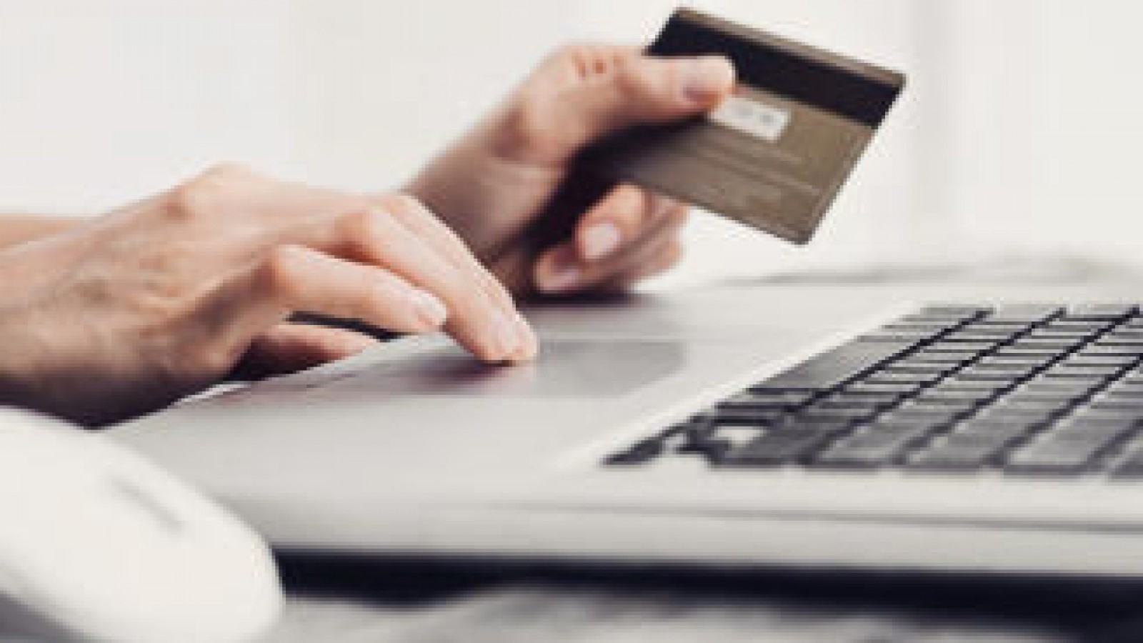 Advierten sobre una estafa online para robar los datos de las tarjetas de crédito