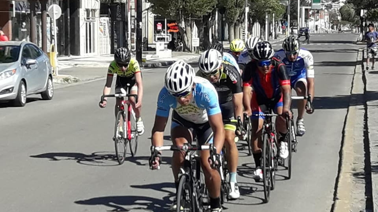 El ciclismo vivió un nuevo encuentro en Caleta Olivia