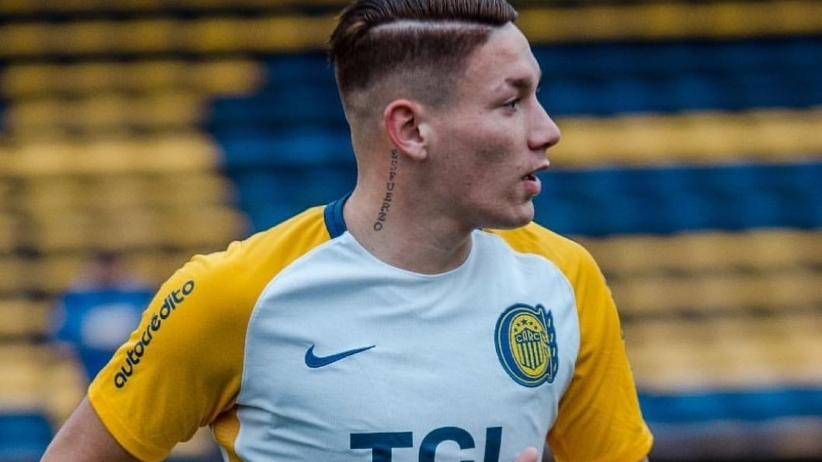 Renzo Reynaga firmaría con Central y jugaría en Costa Rica