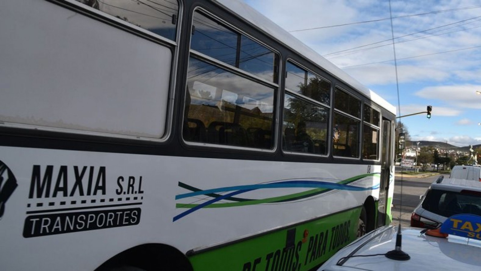 Aumenta a 21 pesos el boleto del transporte público en Caleta Olivia