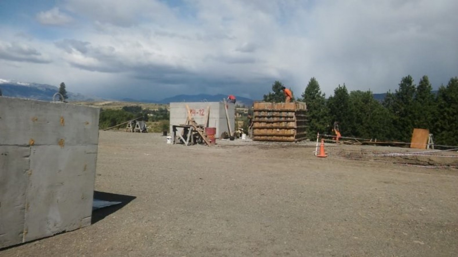 Avanzan en la construcción del puente de Caleta Córdova