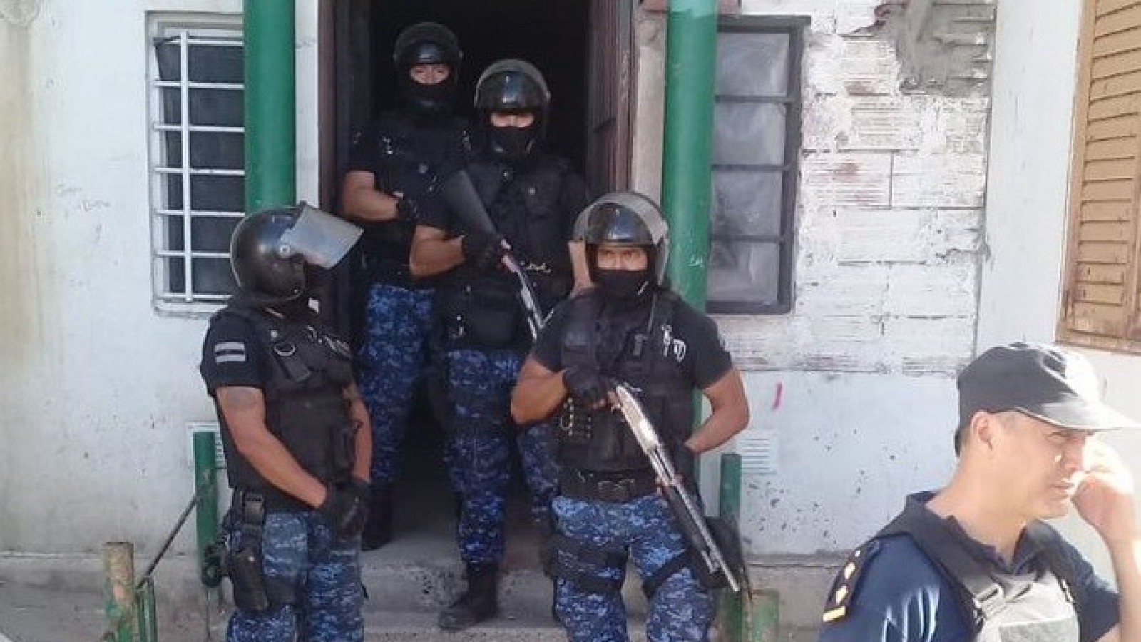 Secuestraron elementos por un valor millonario durante allanamientos