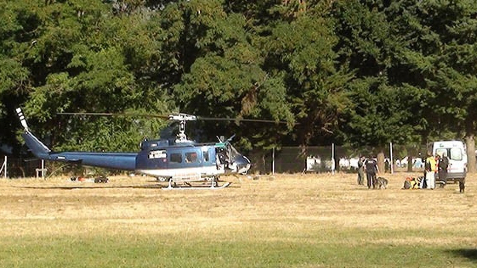 El Bolsón: se fracturó la cadera en la montaña y tuvieron que bajarlo en helicóptero