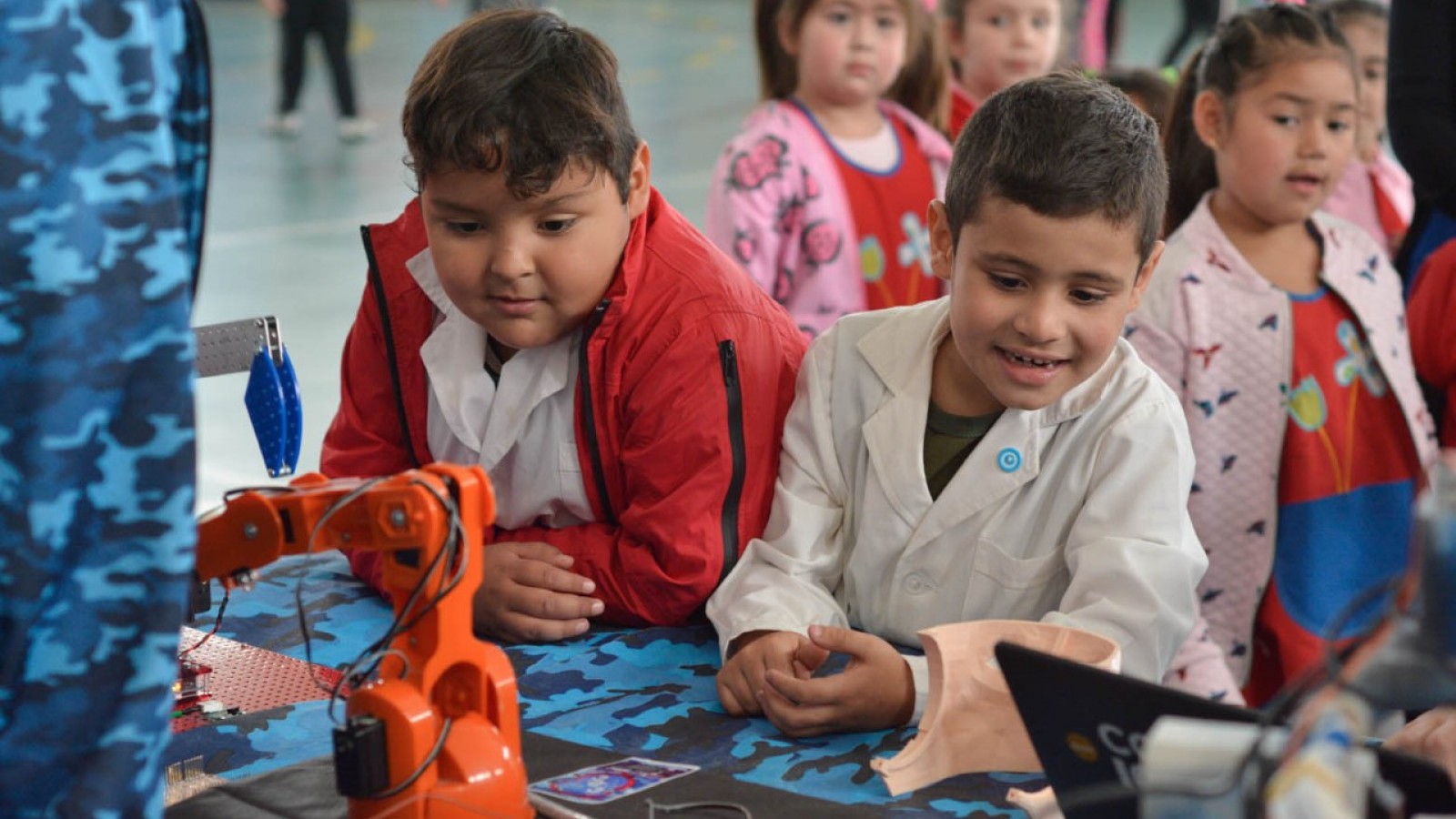 Gran repercusión de la Muestra “Tito y sus amigos” en Las Heras