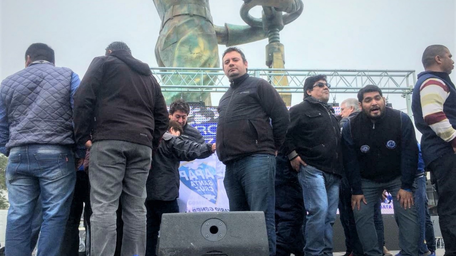 El concejal Kingma pidió a la clase política que apoye el reclamo de los trabajadores