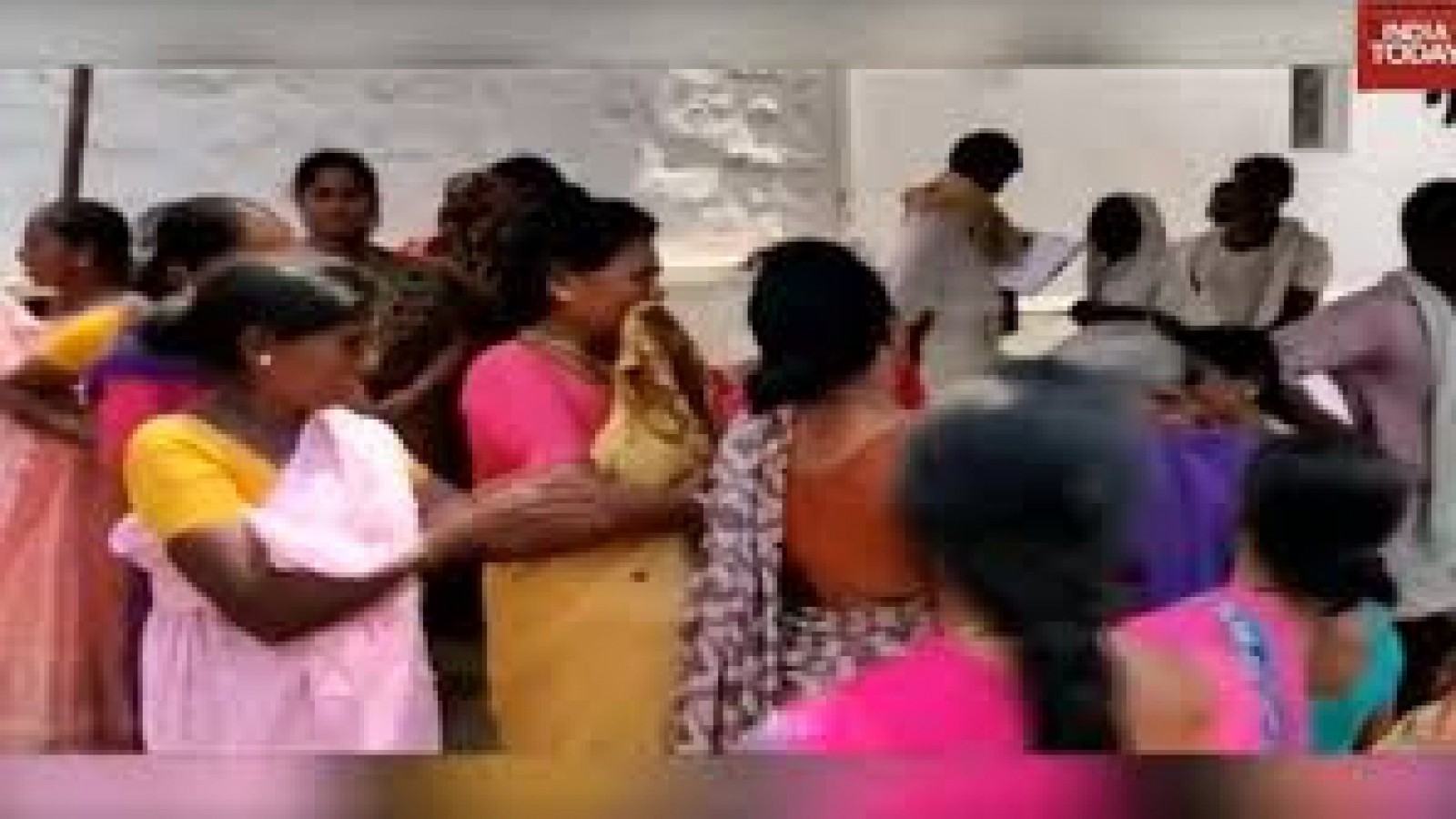 Horror: se suicidaron 21 estudiantes tras "bochazo" masivo