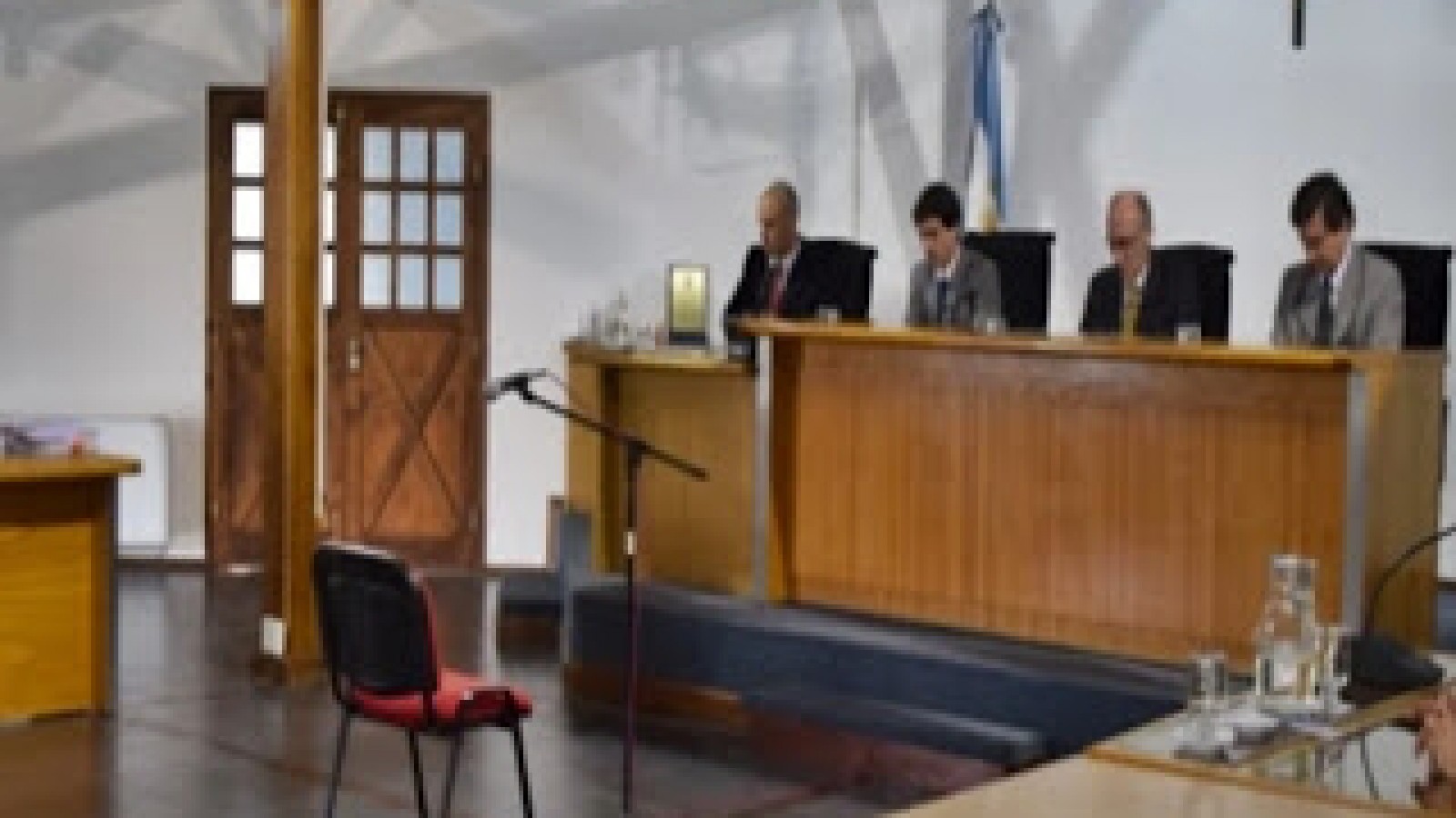 Condenado 3 años por abusar de su hijastra