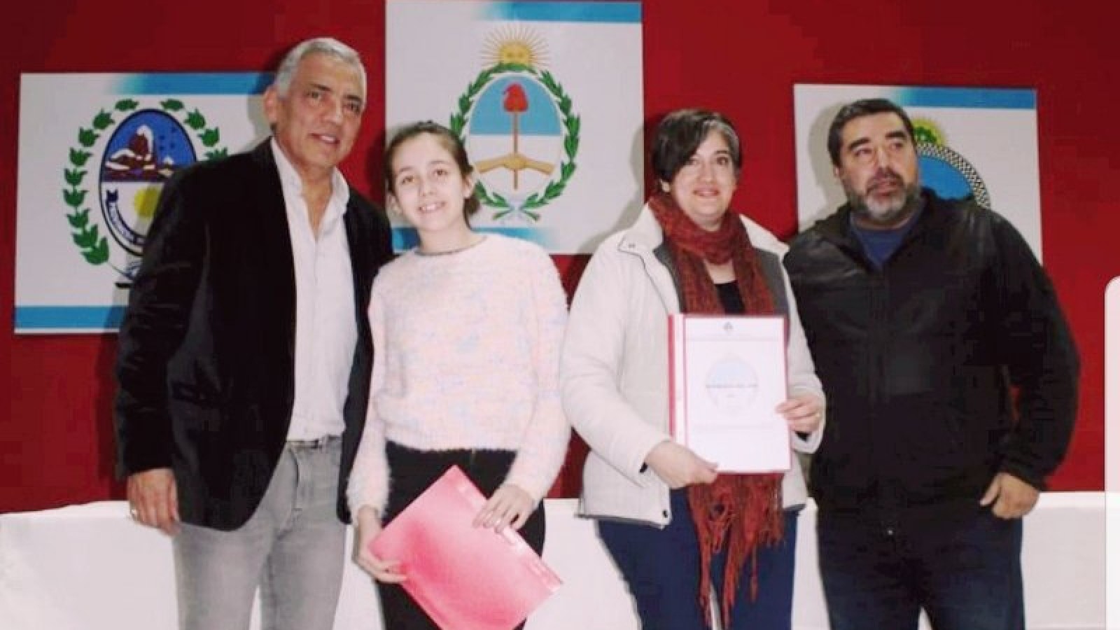 "Mientras el país se hunde y se reclama la emergencia alimentaria nosotros seguimos abrazando a nuestros pibes"