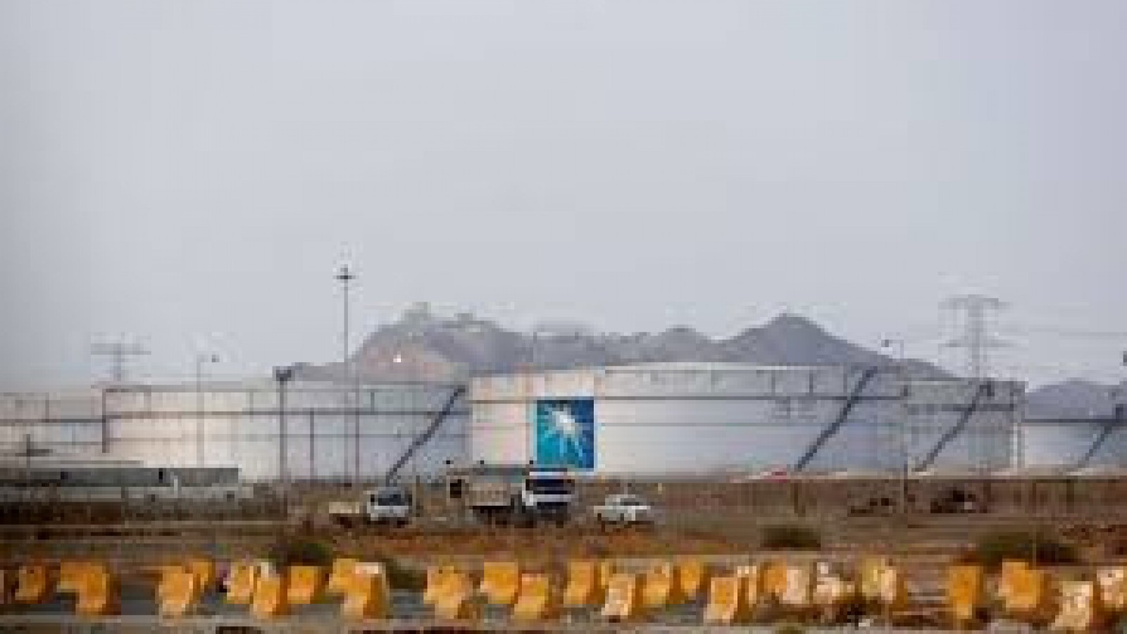 Sube el precio del petróleo tras el ataque a refinerías de Arabia