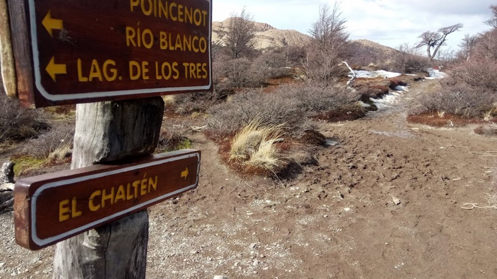 Advierten a visitantes a El Chaltén que no caminen por algunos senderos por hielo y barro