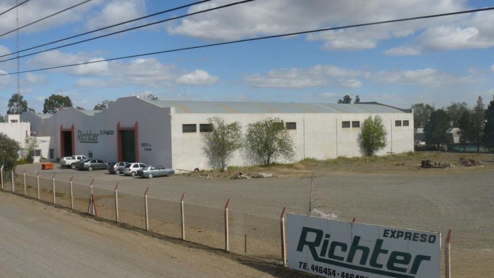 Cortaron la fibra óptica siete horas y hubo dos intentos de robo en Trelew