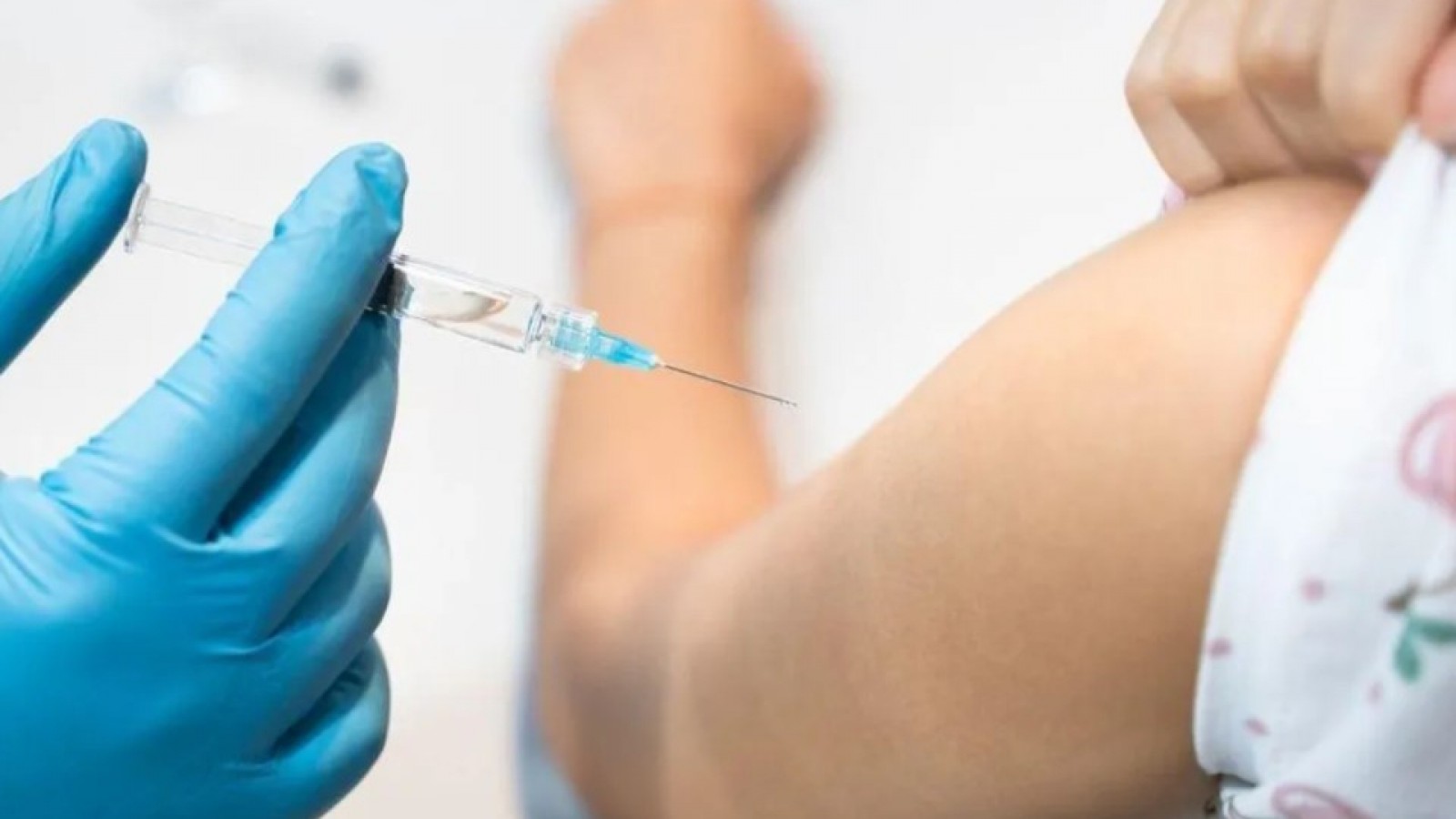 Piden a la población de Chubut vacunarse por el brote de sarampión en el país