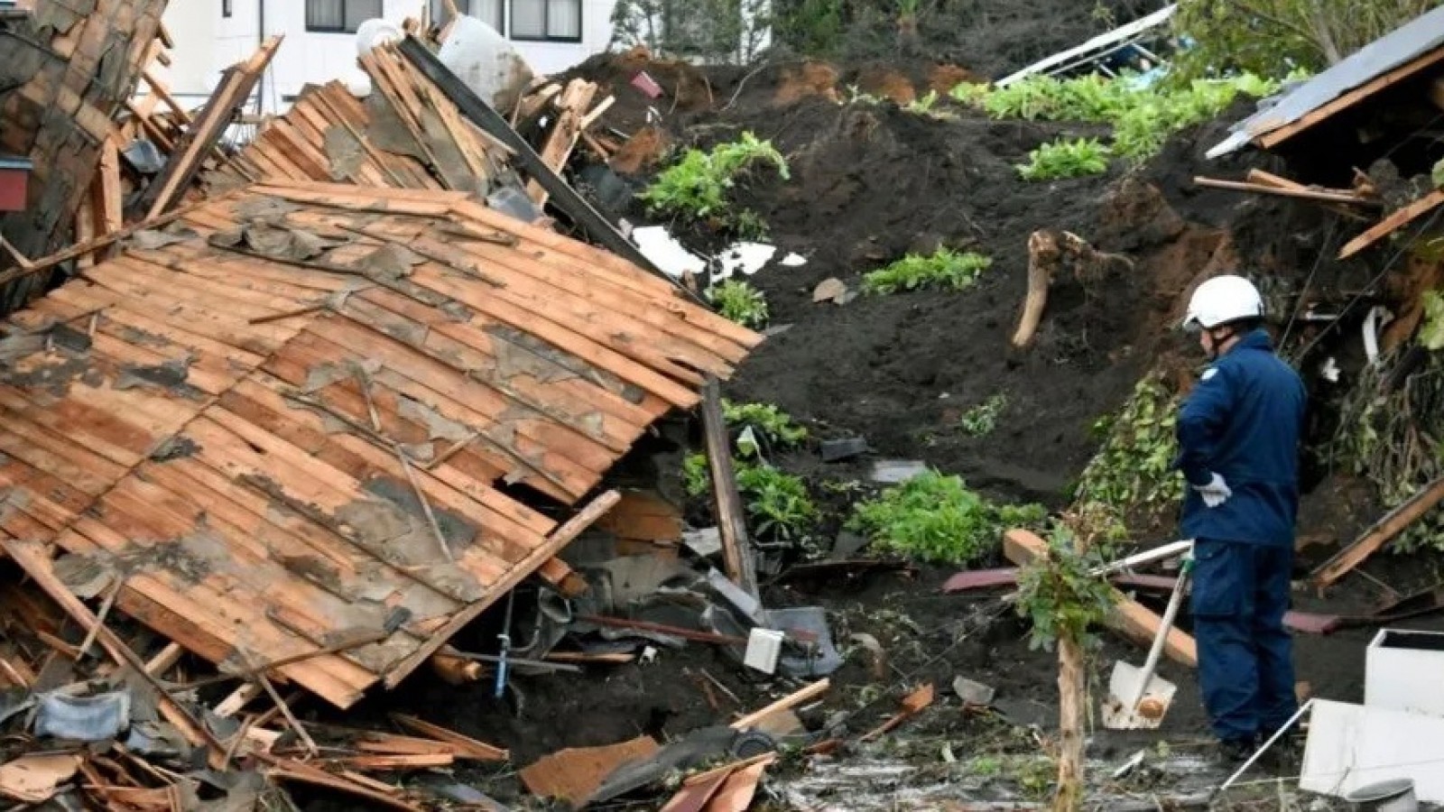 56 muertos en Japón por el arrollador paso del tifón Hagibi