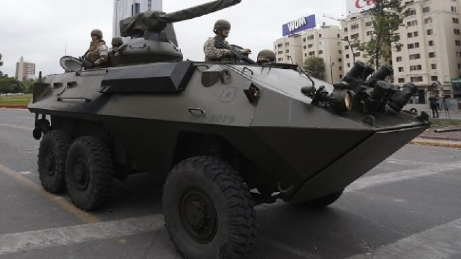 Resguardo policial a supermercados y multitiendas de Punta Arenas para evitar más saqueos