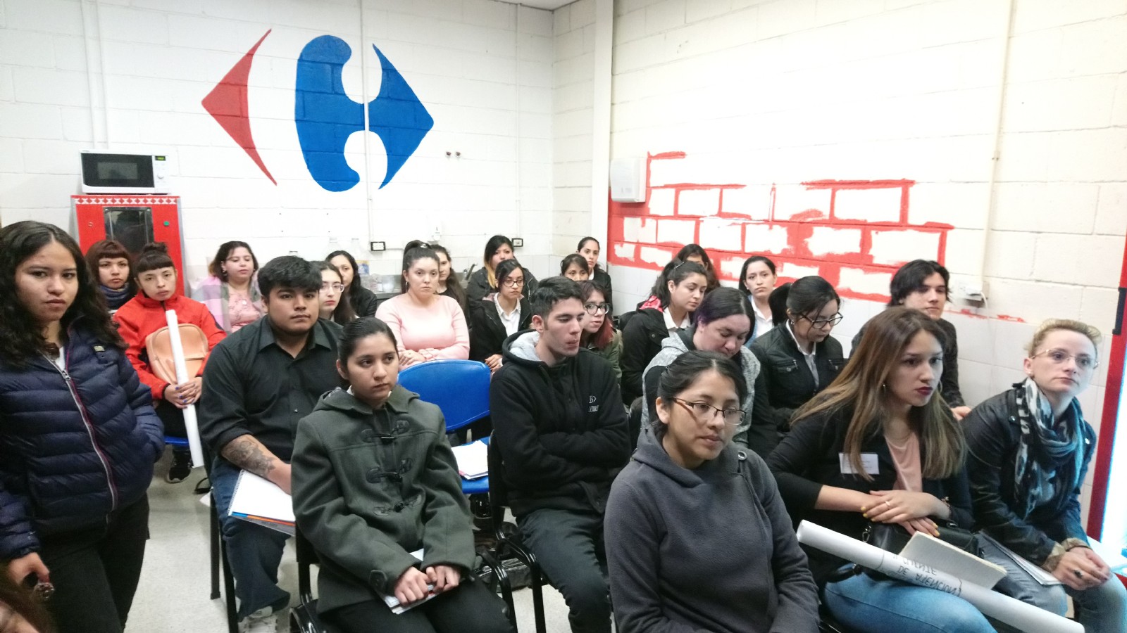 Caleta: Oficina de empleo continúa impulsando espacios de capacitación