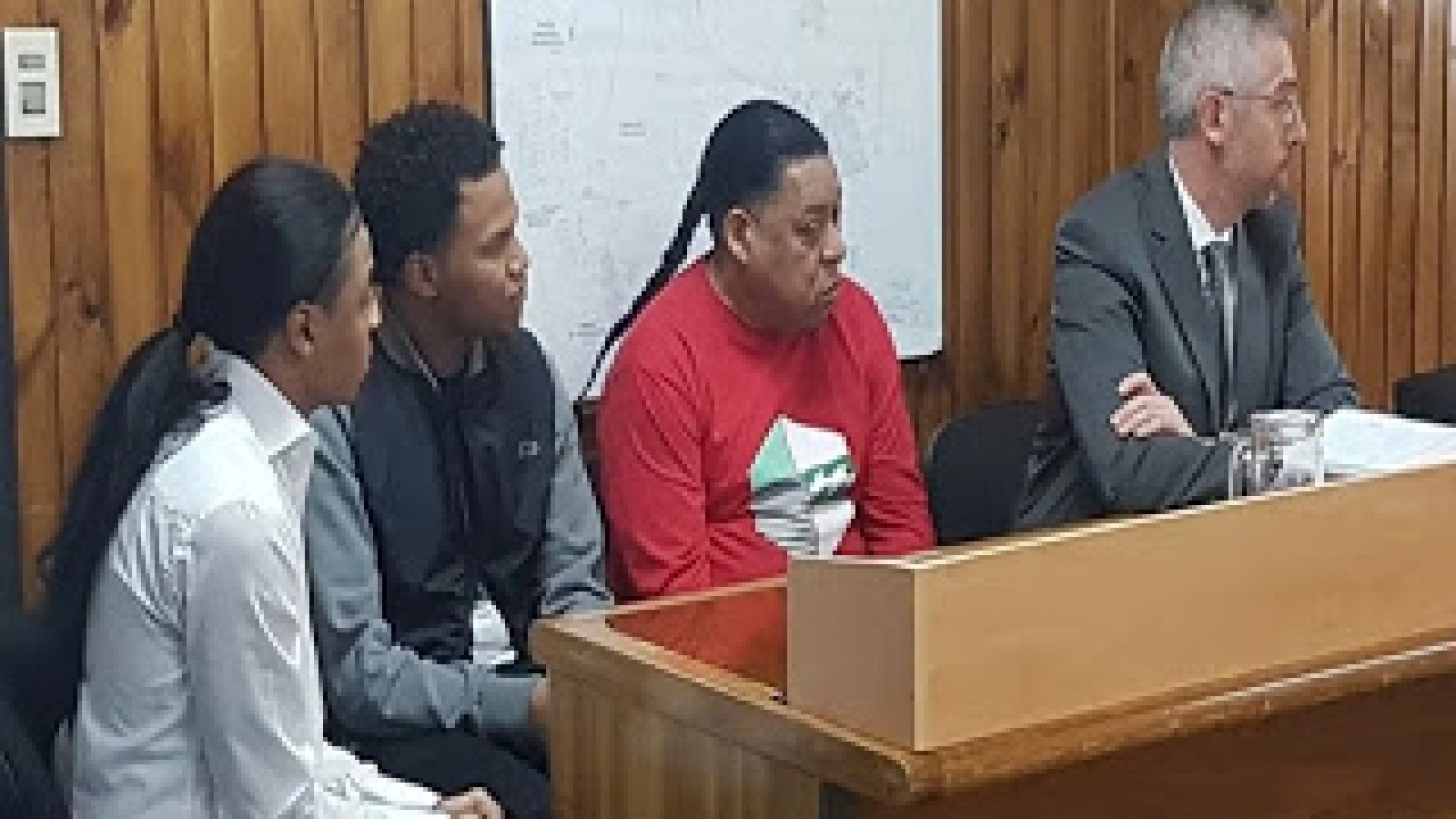 Río Grande: dominicanos ofrecen plata para terminar juicio