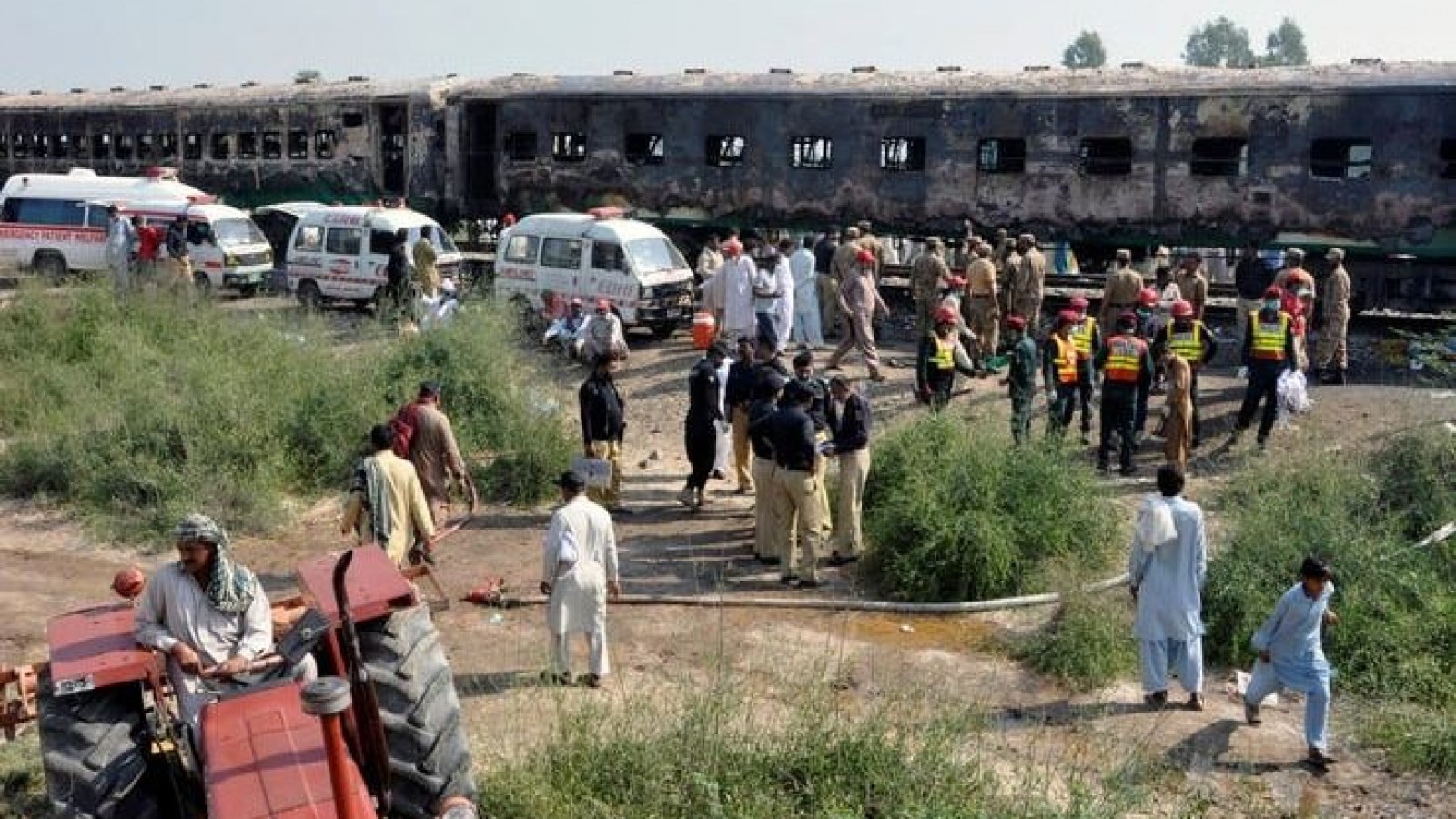 Más de 70 muertos a causa del incendio de un tren de pasajeros