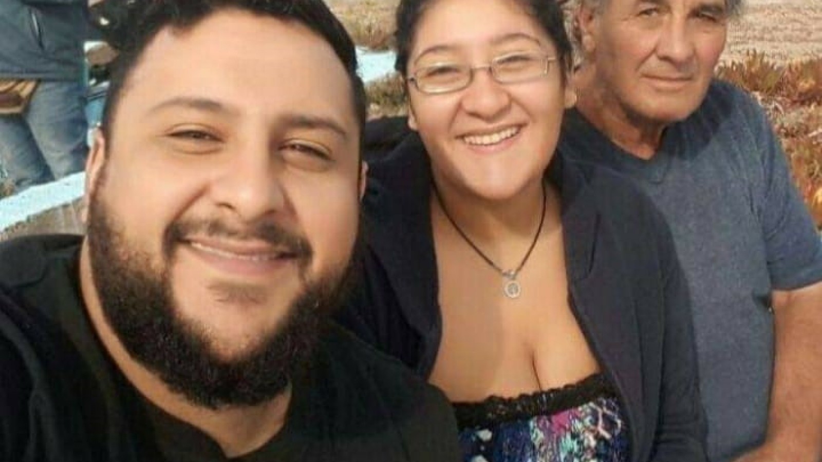 Habló el hijo del hombre que murió en Camarones: “Cuando destapé el cuerpo estaba todo quemado”