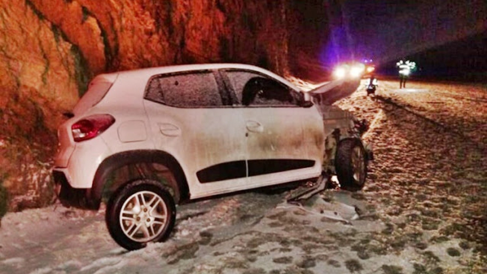 Despiste y choque en el Paso Garibaldi, dos lesionados