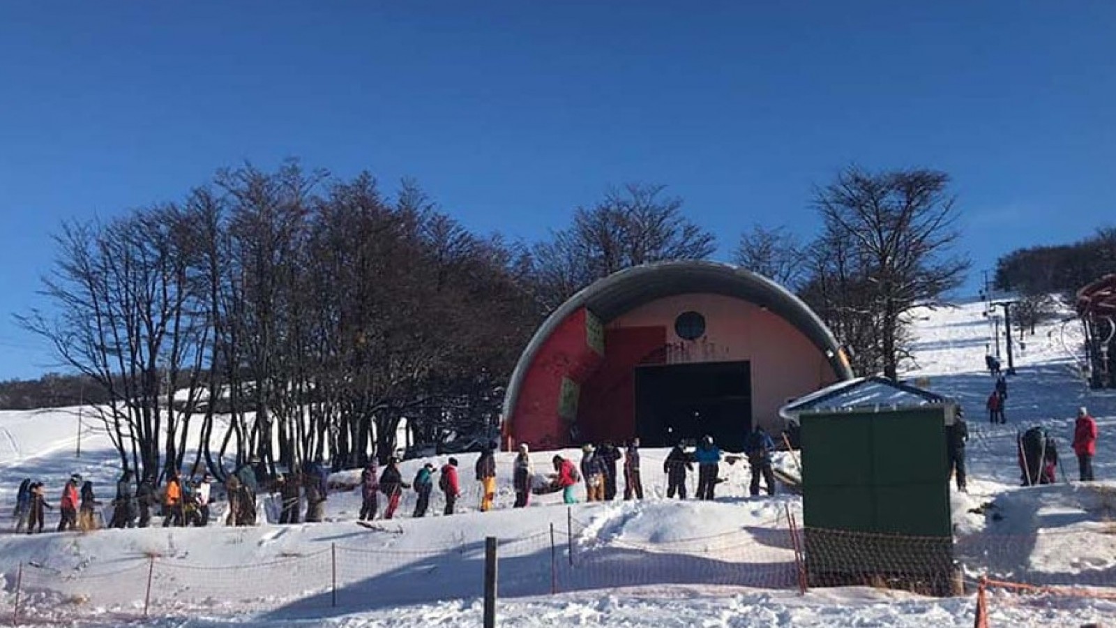 El centro de esquí Valdelén comenzará mañana su temporada invernal