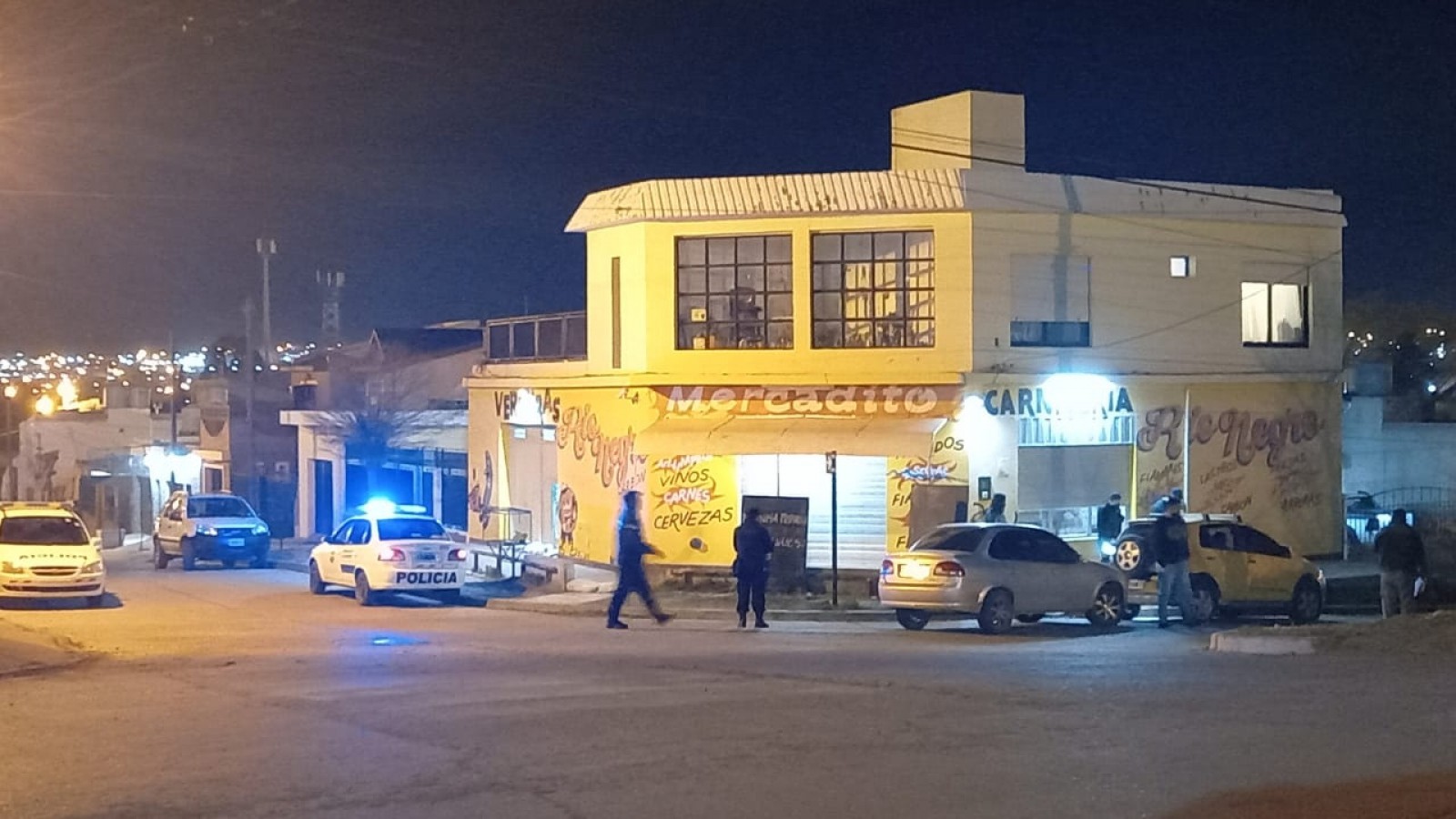 Inseguridad en Caleta Olivia: Ingresó armado a un local y asustó a todos