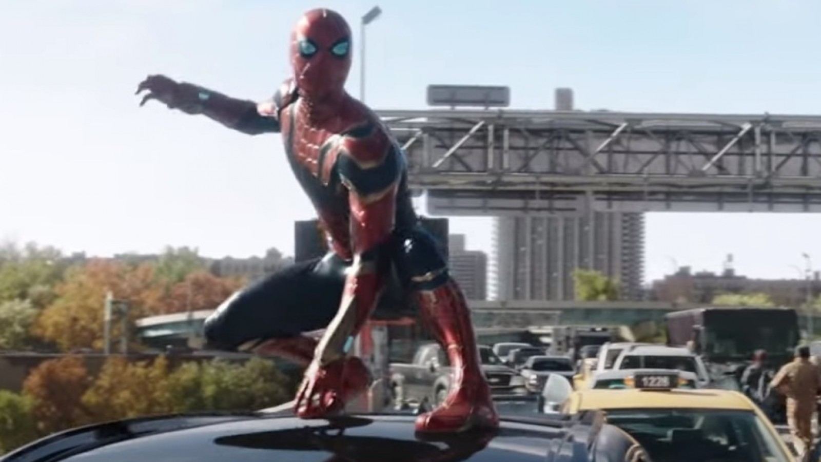 "Spider Man: No Way To Home" emociona con su primer tráiler