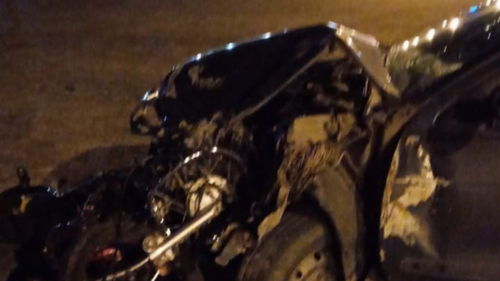 Una mujer con graves heridas tras ser atropellada por un conductor que abandonó el auto en el Puerto de Rawson