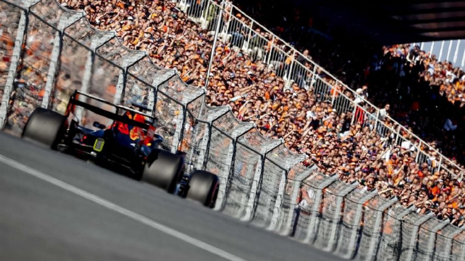 Fórmula 1: Verstappen se queda con la pole del Gran Premio de Holanda