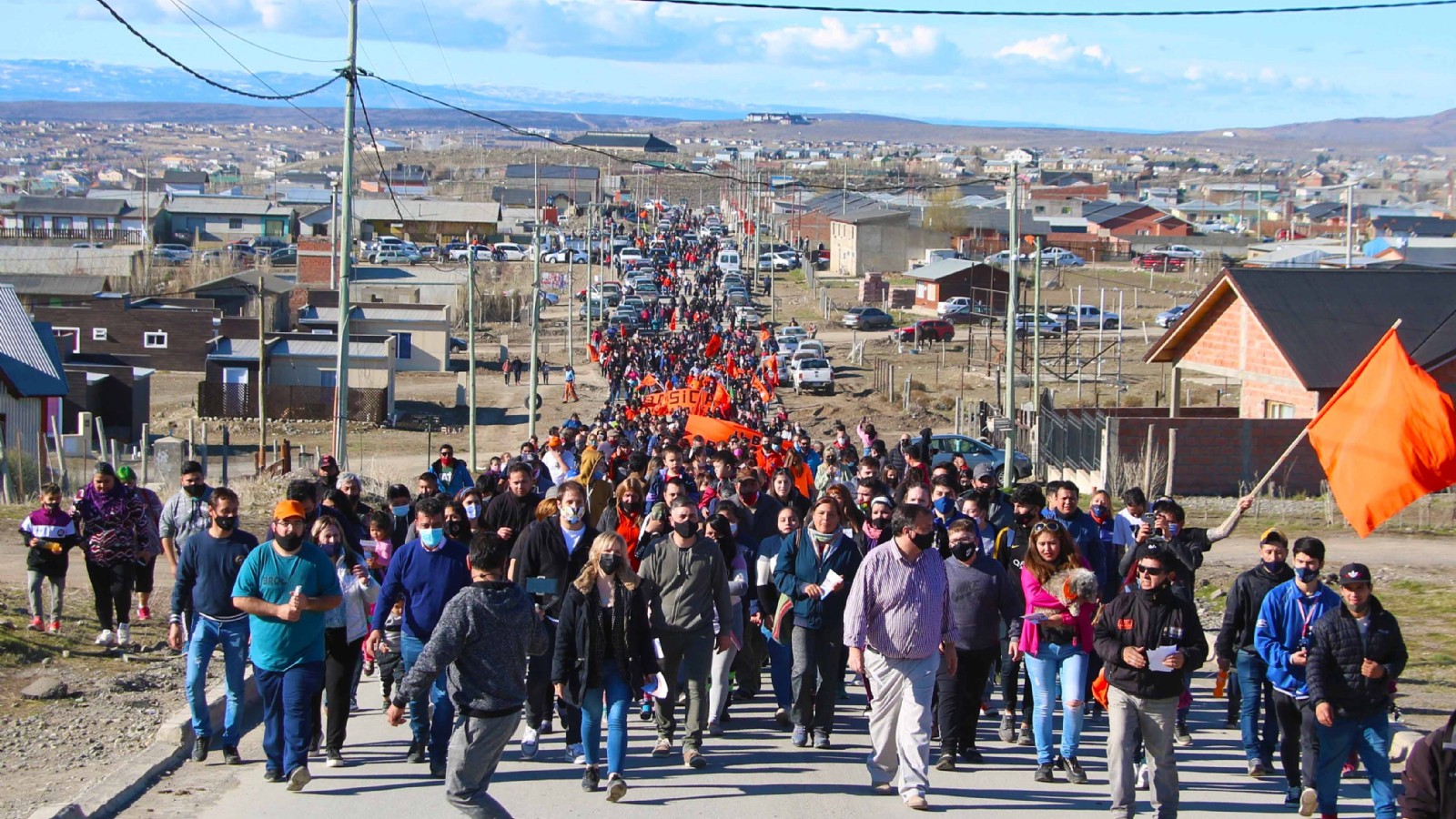 Hubo marcha en El Calafate para apoyar a los candidatos del FdT