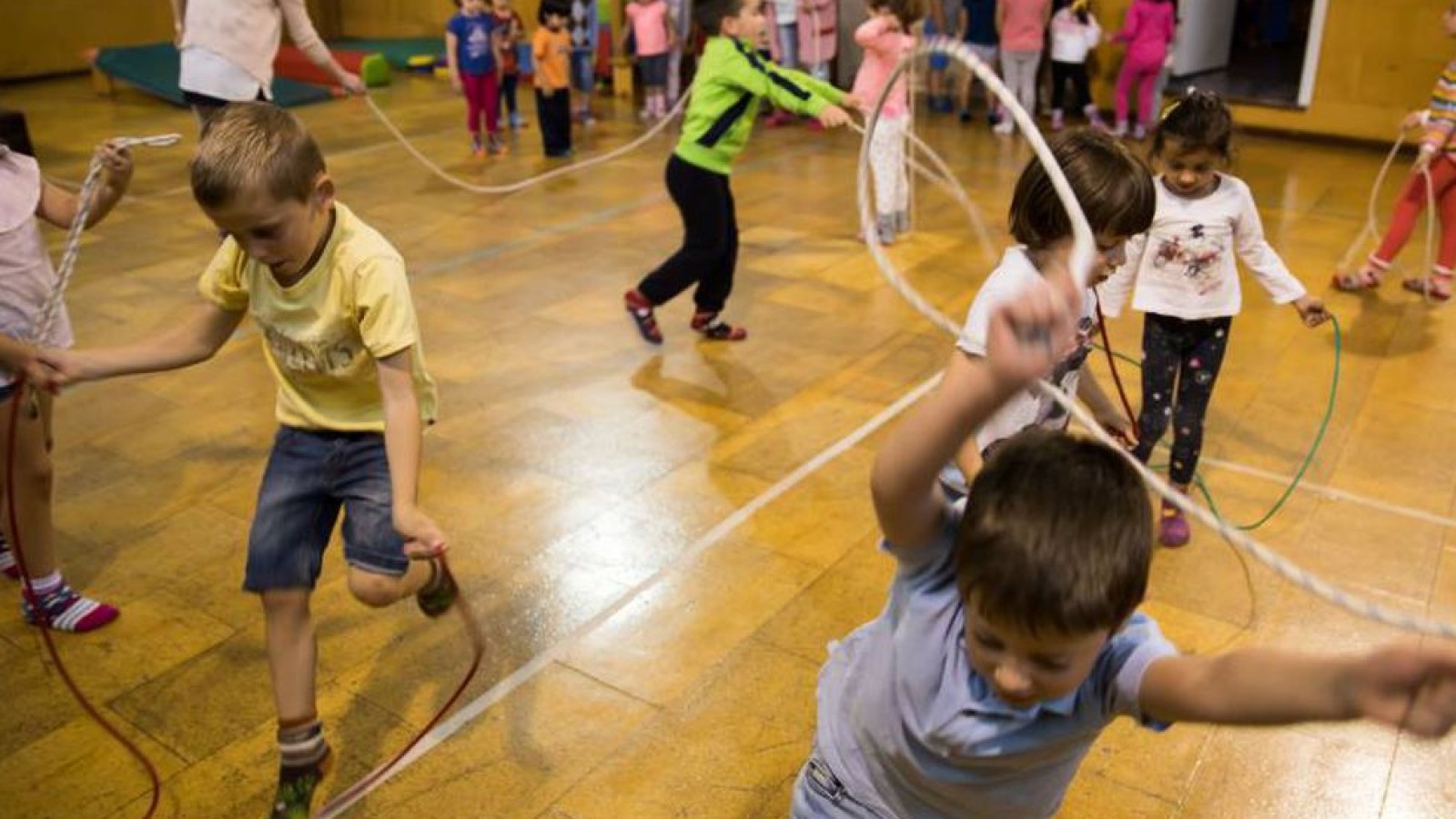Santa Cruz: autorizan no usar barbijo en clases de educación física