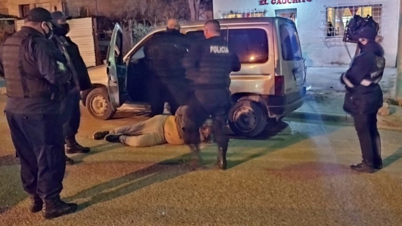 Trelew: detienen a un hombre por efectuar disparos en un bar