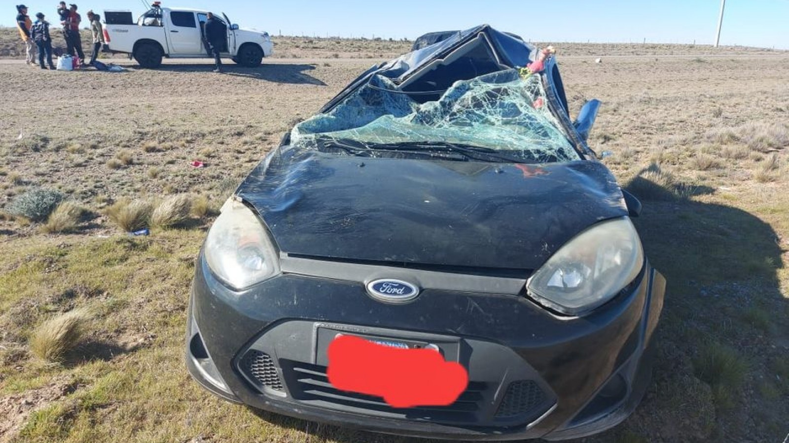 Vuelco sobre la Ruta Nacional 281 camino a Puerto Deseado.