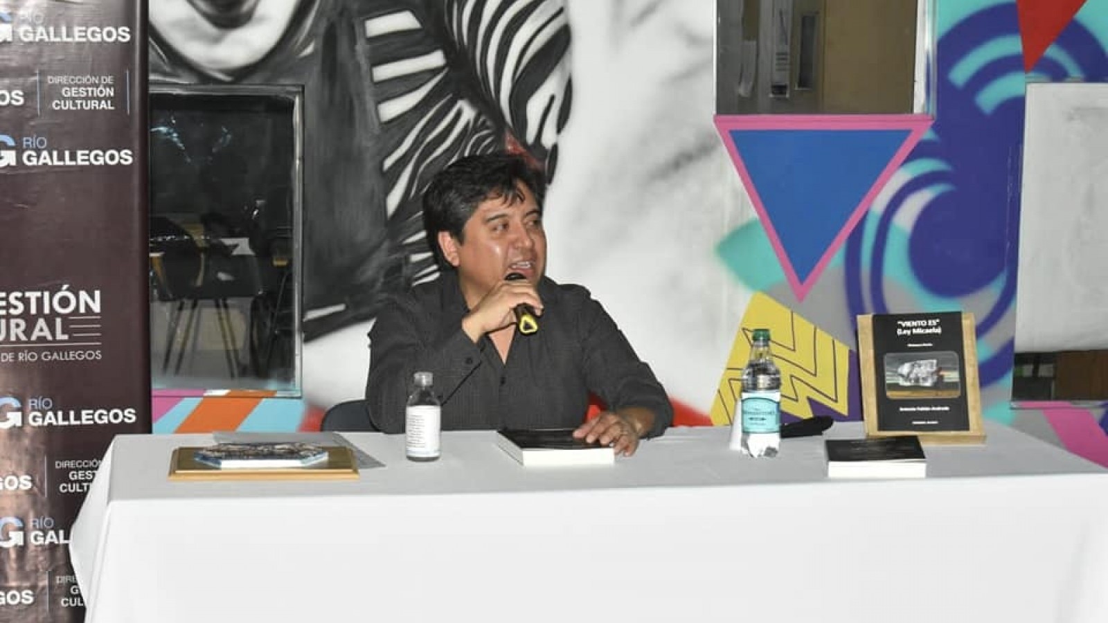 Antonio Andrade presentará su libro “Viento Es” (Ley Micaela) en El Calafate