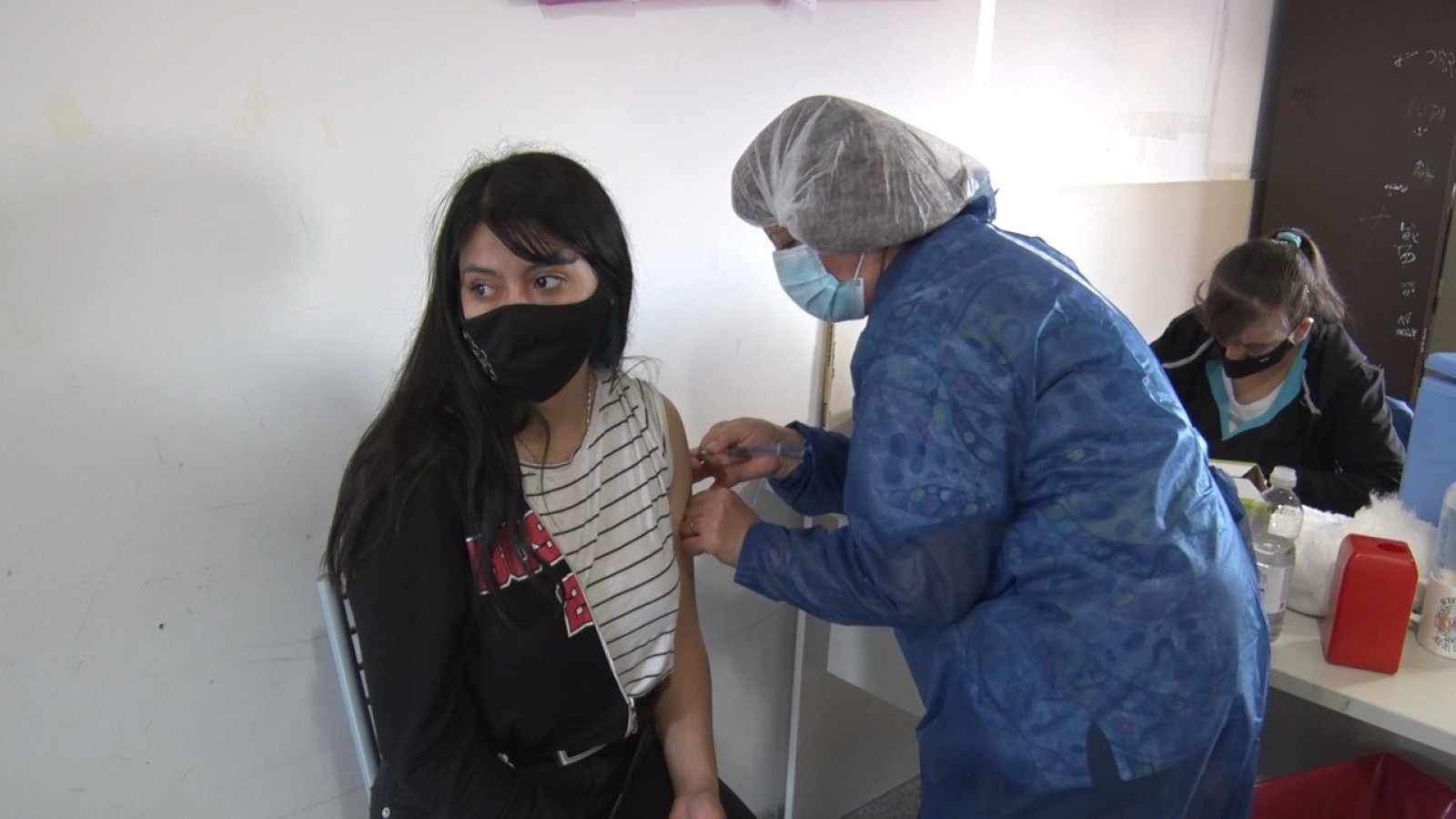 El plan de vacunación tuvo un gran alcance en el barrio 17 de Octubre de Caleta Olivia