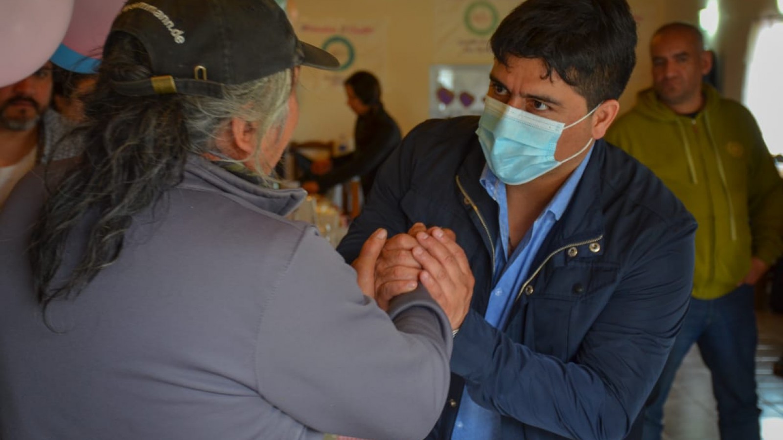 Claudio Vidal inauguró un merendero en El Chaltèn, y reflexionó que “la educación, el deporte y la cultura son importantes, pero no se pueden hacer con el estómago vacío”