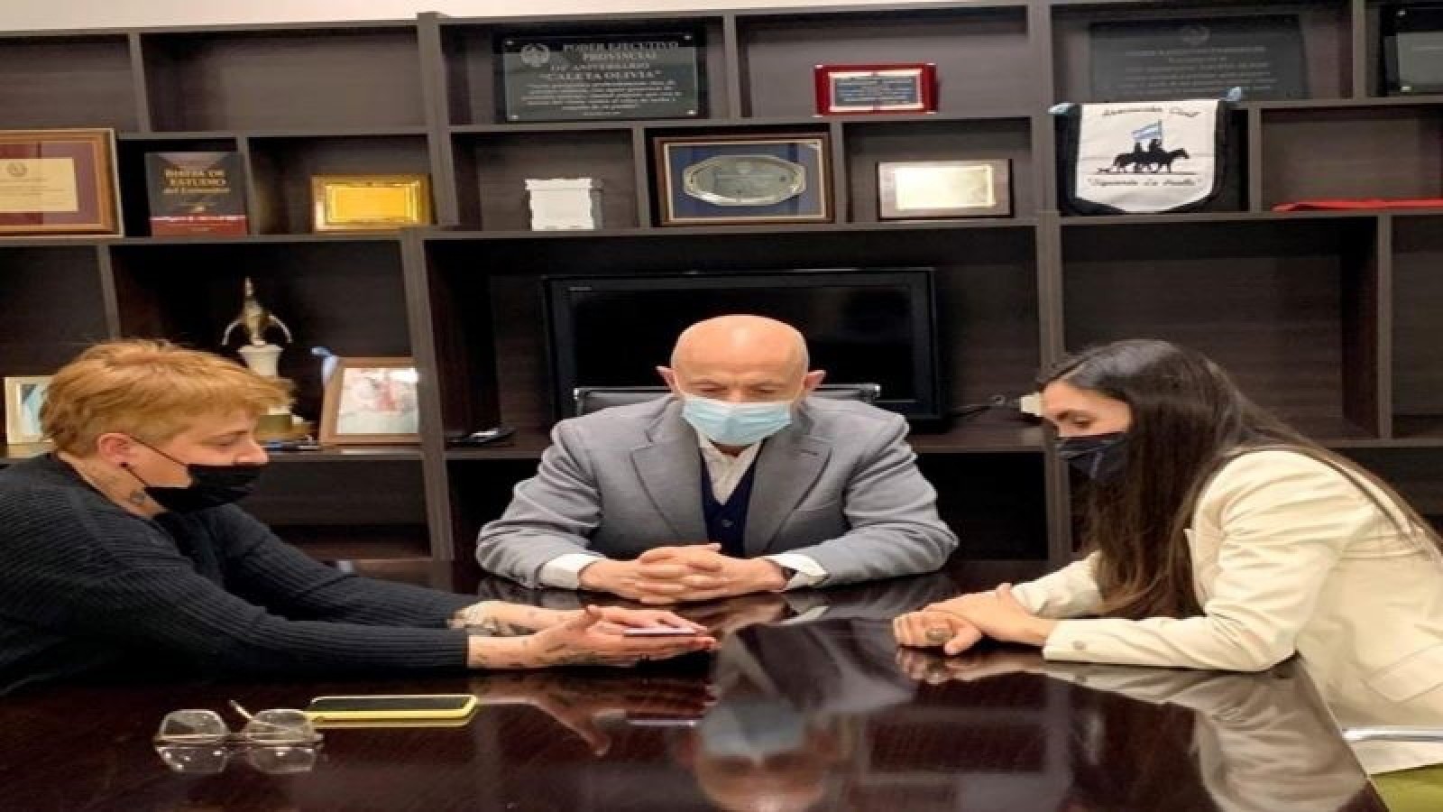 El intendente Cotillo recibió a la creadora de la aplicación “Mi Caleta”