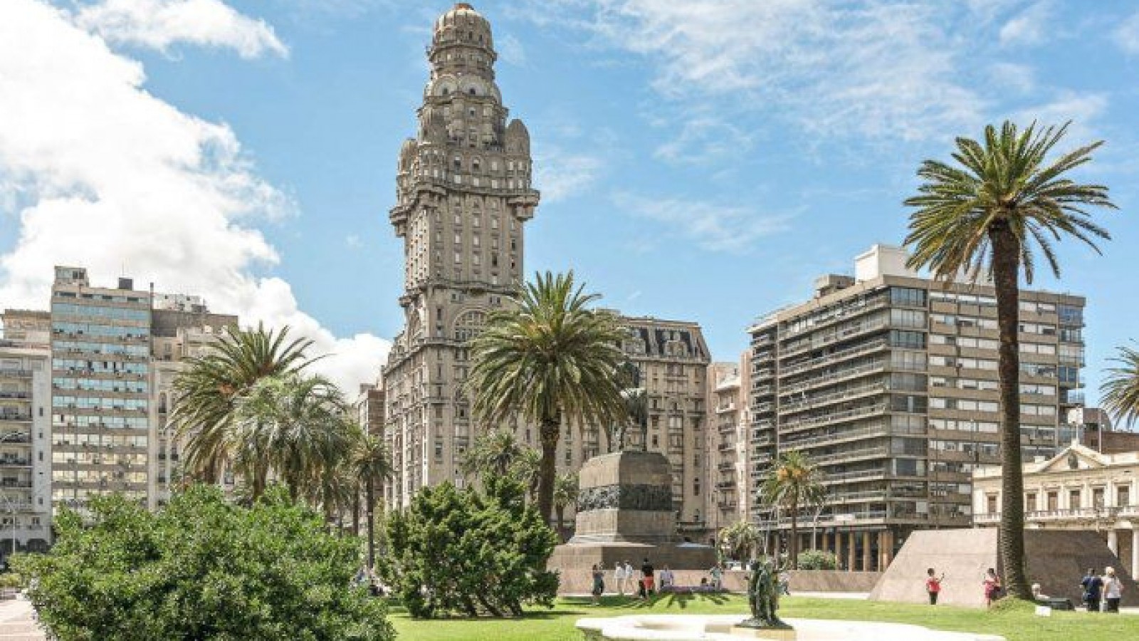 Uruguay abre sus fronteras: cuáles son los requisitos para ingresar