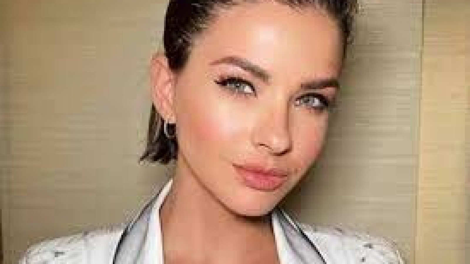 Aseguran que cuatro famosos futbolistas tienen videos íntimos de la China Suárez