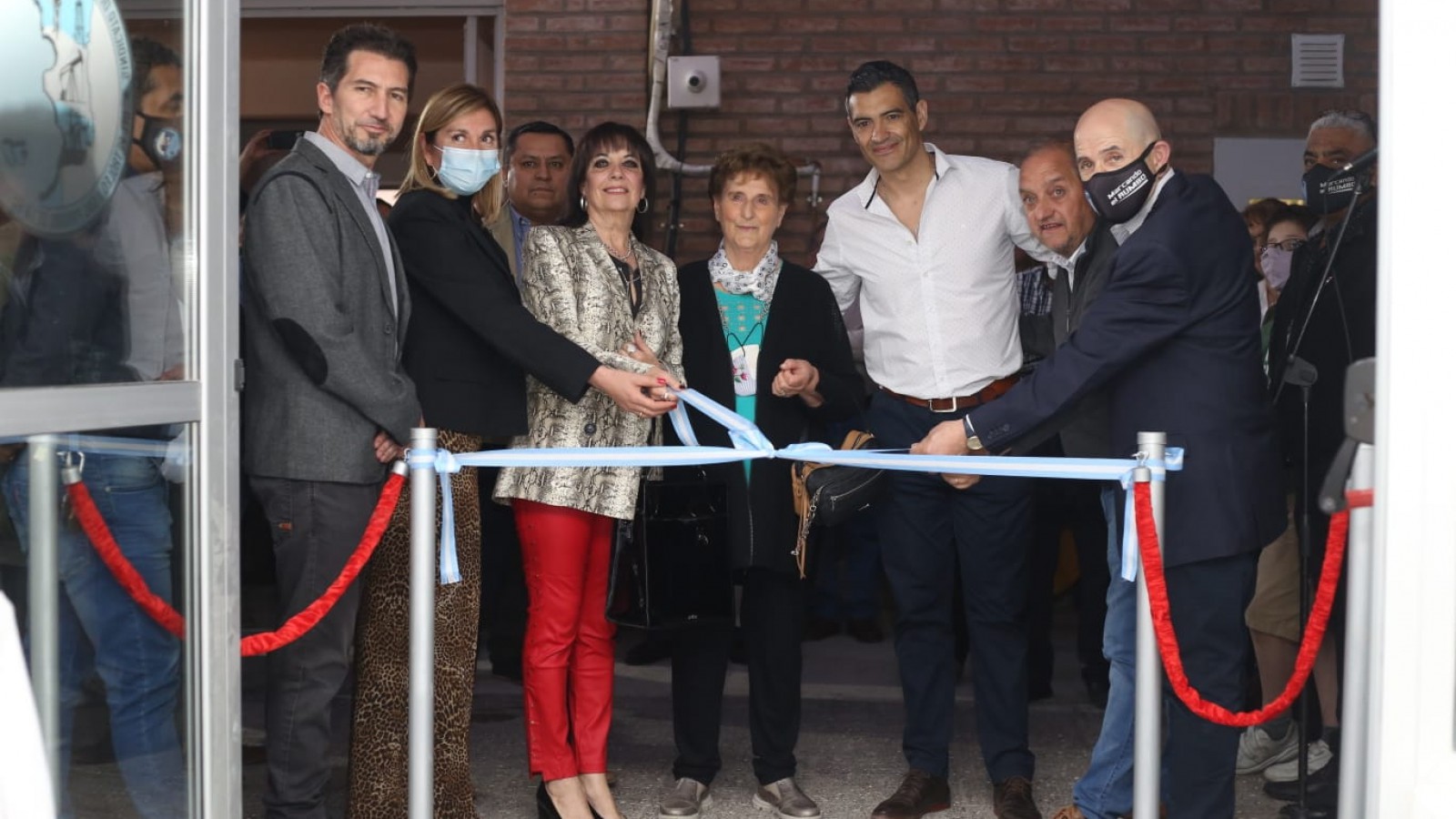 Inauguraron el SUM de la sede en Sarmiento de Petroleros Jerárquicos
