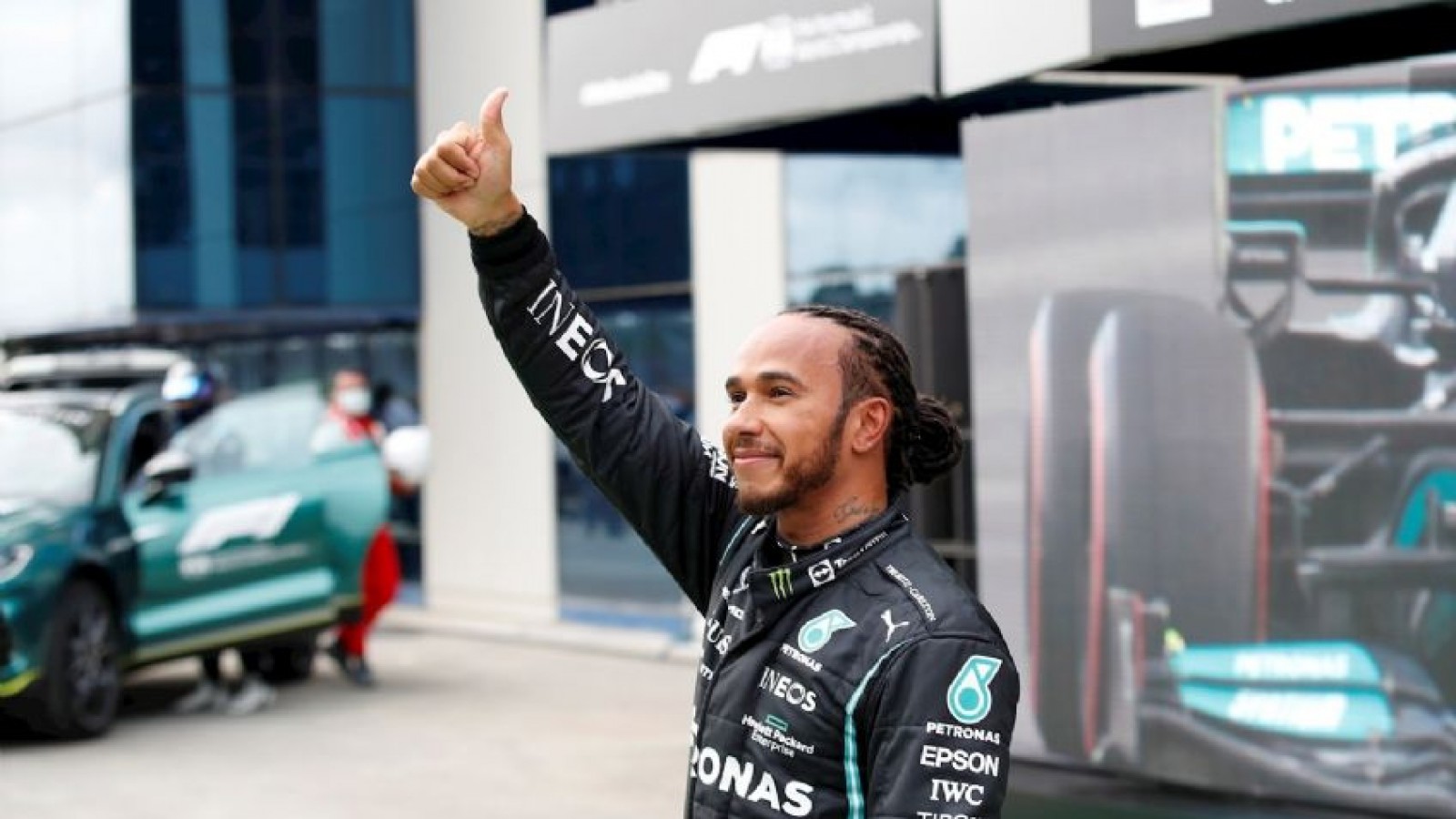 Fórmula 1: Hamilton reacciona y aplasta a Verstappen en la clasificación de Brasil