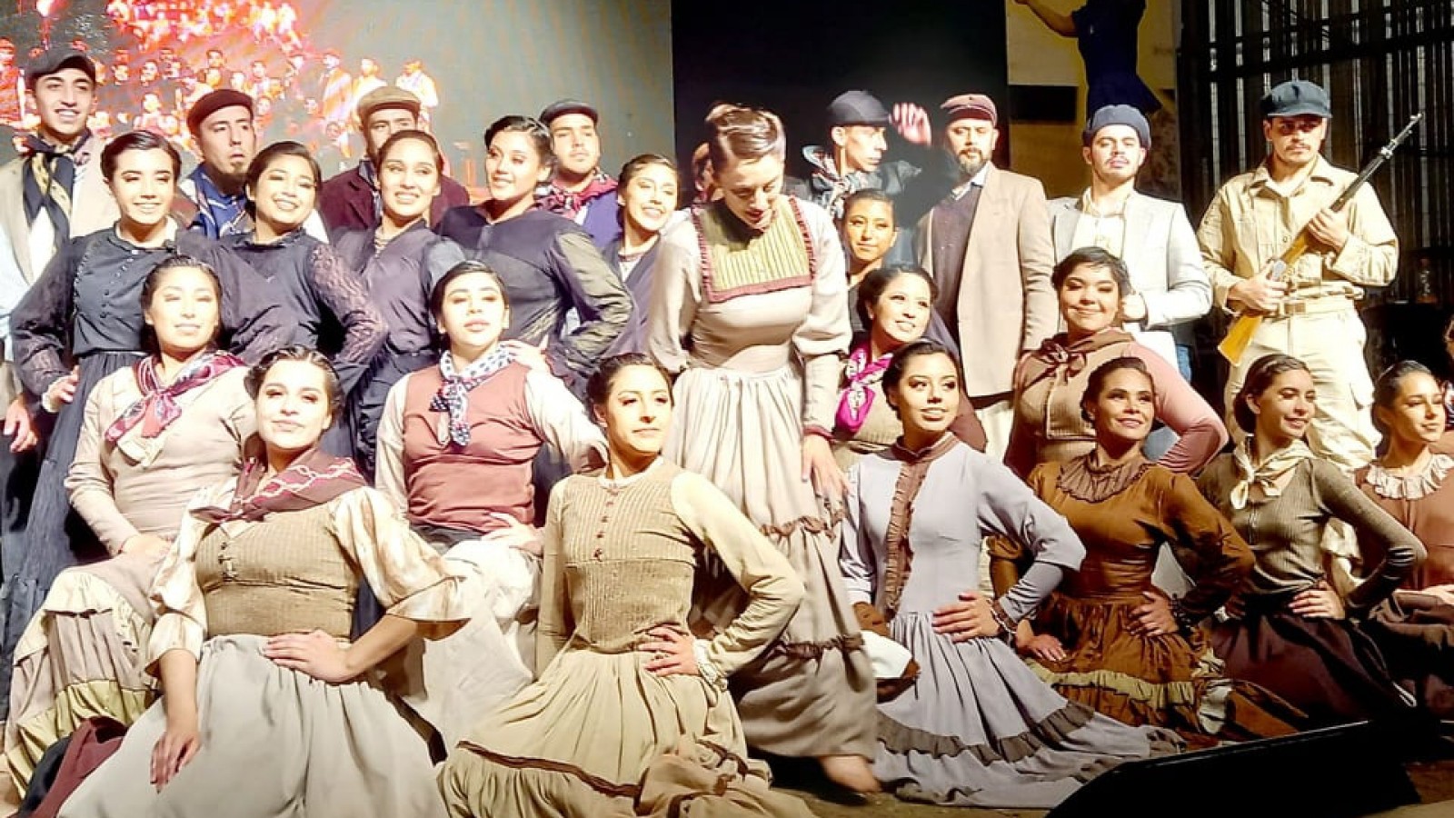 Miles de personas formaron parte de la 10ª Edición del Festival Cañadón, Cultura y Tradición