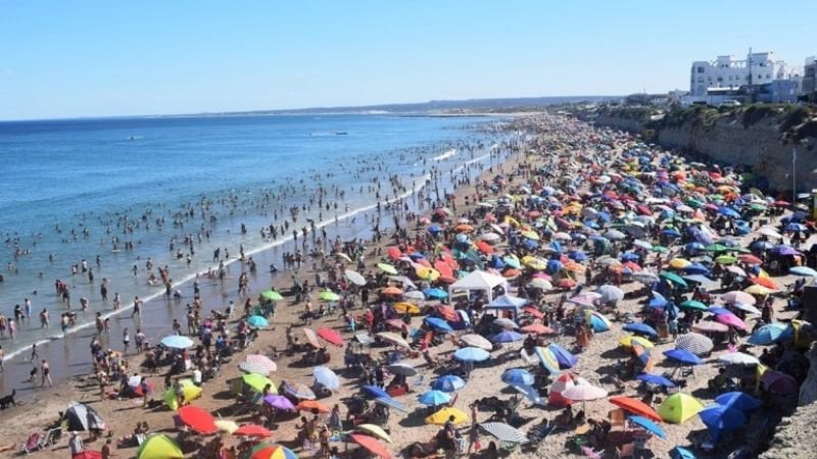 Veranear en la Patagonia: Precios de comidas y excursiones en Bariloche y Las Grutas