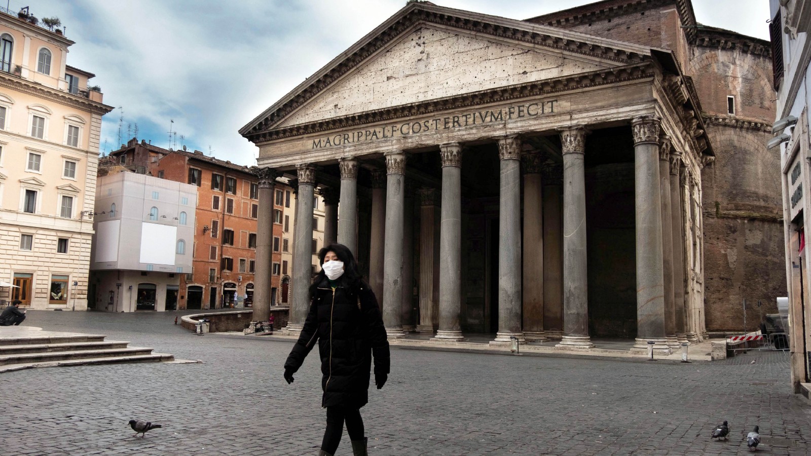 Varios países acentuaron medidas sanitarias ante el temor por el avance de Ómicron