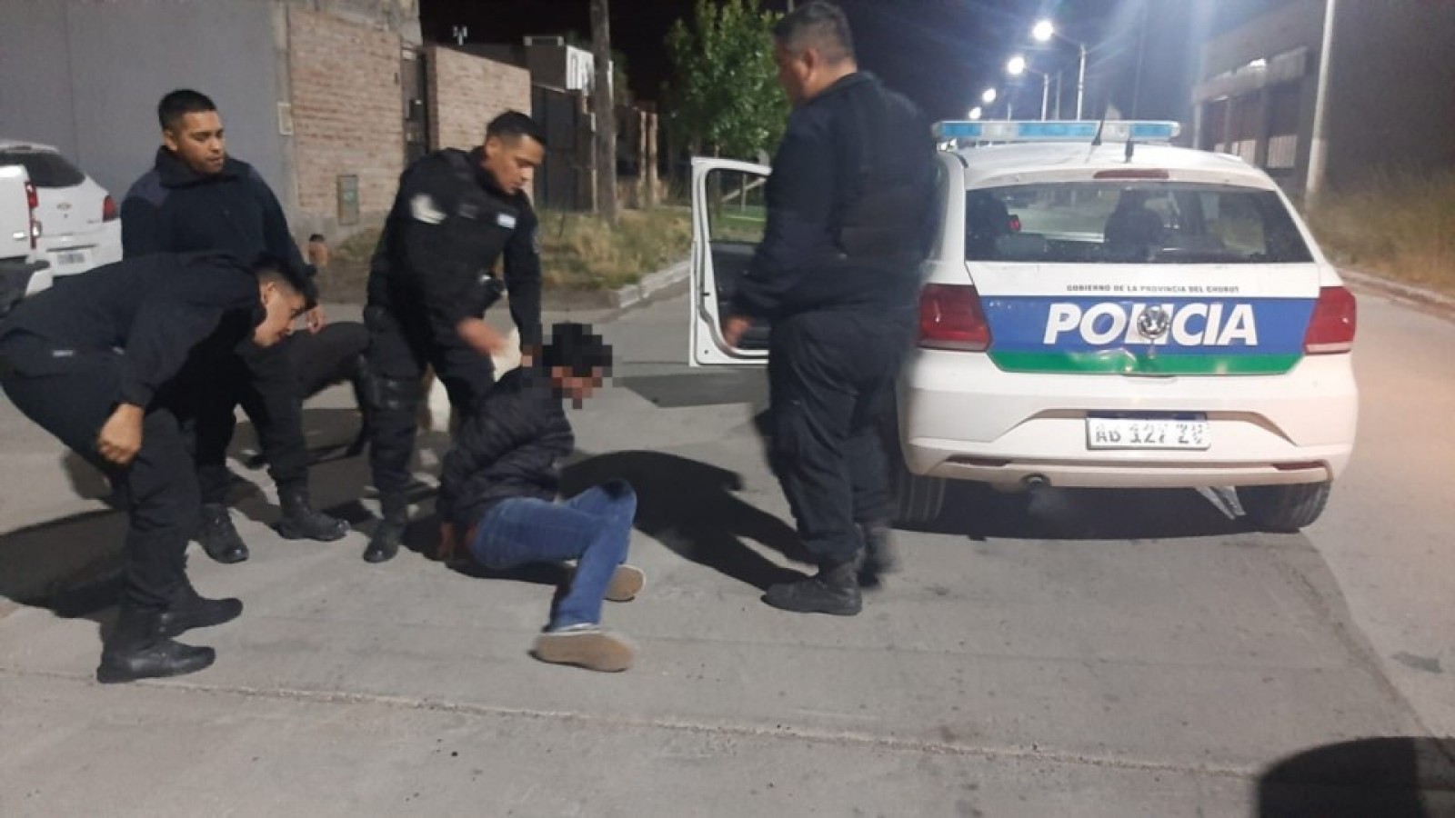 Atacó a piedrazos una Comisaría y terminó preso