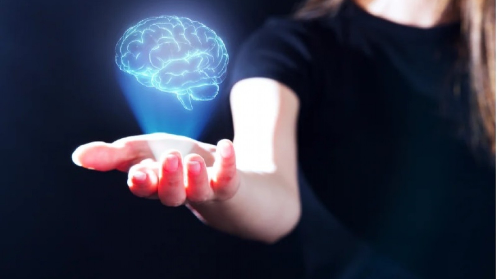 Increíble: por primera vez un humano hace una publicación en Twitter solo con la mente